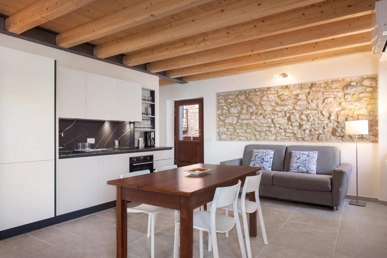 Casa Rosa Villa Brenzone sul Garda Eksteriør billede
